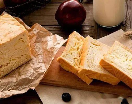 娱乐吃瓜西餐,西餐中的美食与趣味碰撞